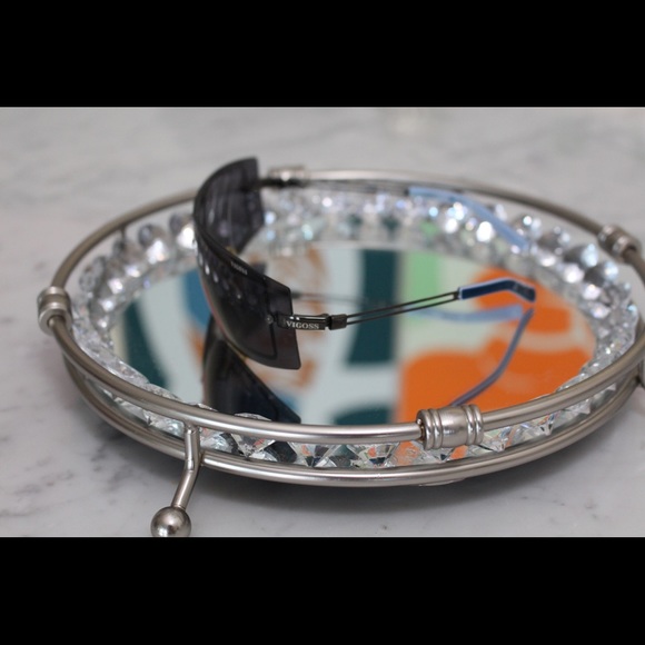 Vigoss Sunglasses - Picture 2 of 2